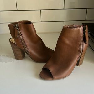 Madden Girl Wedges
